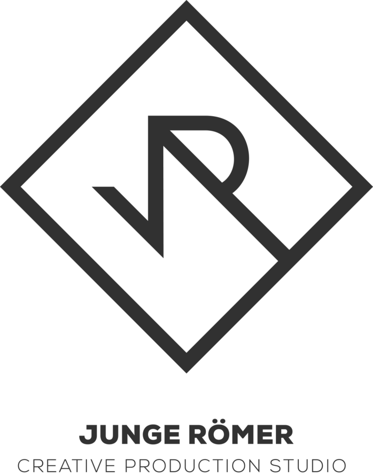 schild JR gross 768x975