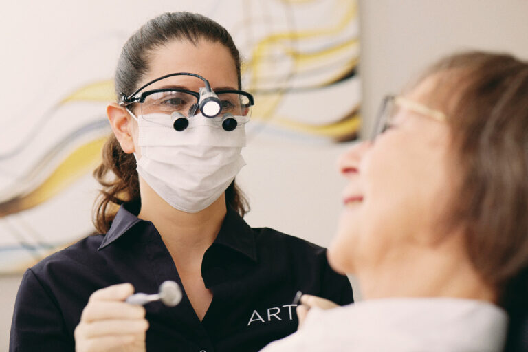 Parodontosebehandlung 2743 768x512