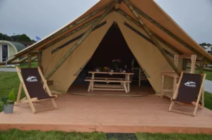 safari lodge 300x199