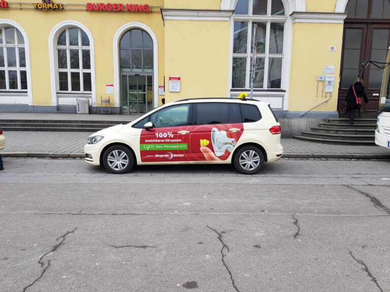 Taxi Bahnhof 768x576