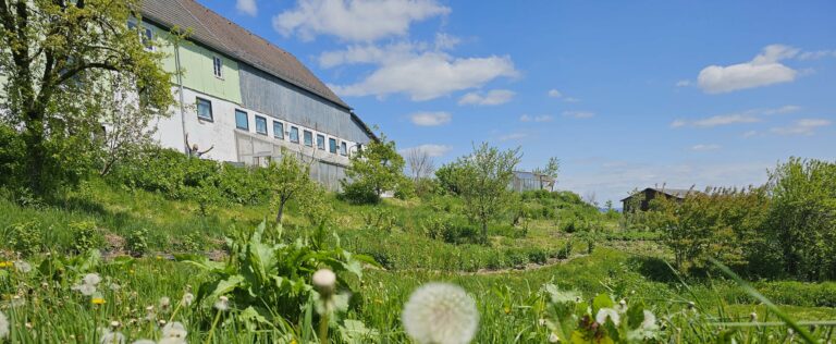 Hof Permakultur 768x316