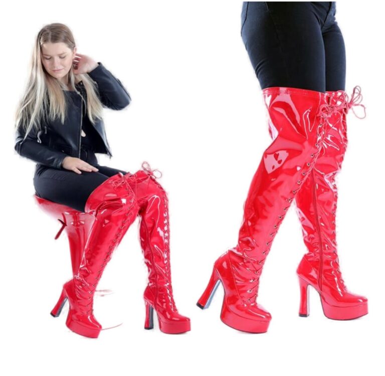 Plateau Overknee Weitschaft Stiefel Rot von Kassiopeya 768x750