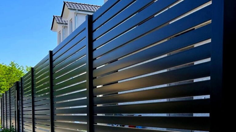 Supreme schwarz 768x432