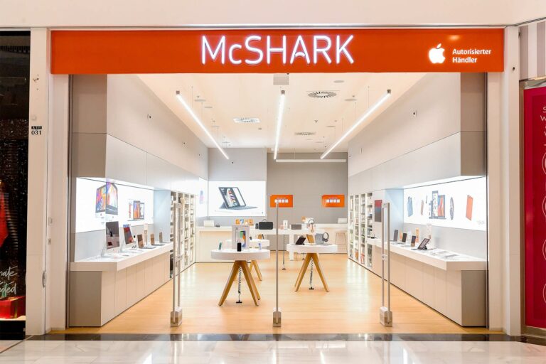 mcshark store3 768x512