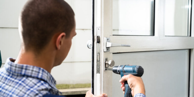 tueroeffnung friedrichshain 768x384