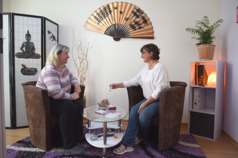 Britta Eulenfeld Coachinggespraech  768x512