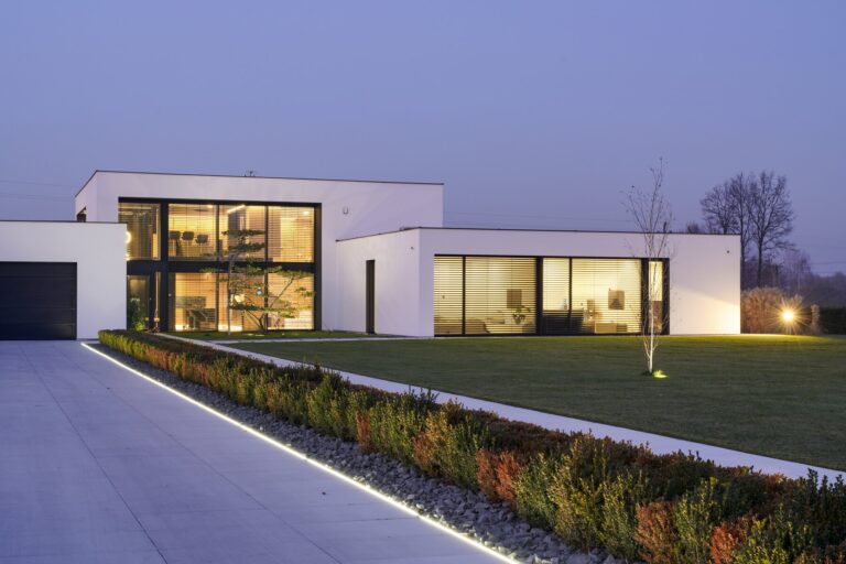 A01829UH 002 768x512